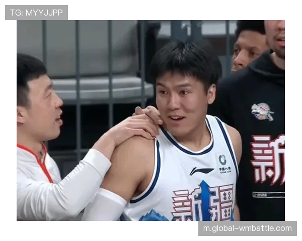 新疆黄荣奇挥肘被认定暴力行为 停赛三场罚款十五万成参照案例